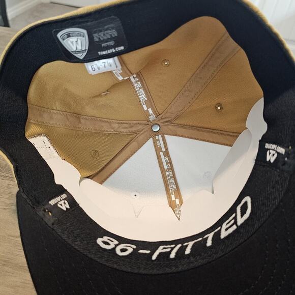 New Orleans Saints Fitted Hat Cap NFL Two Tone Trumpet White Gold One Size  B - Picture 7 of 9